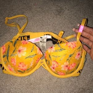 Victoria Secret PINK bra